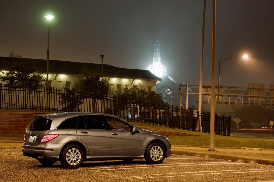  Mercedes-Benz R-Class 2011 года  (фото 107 из 186)